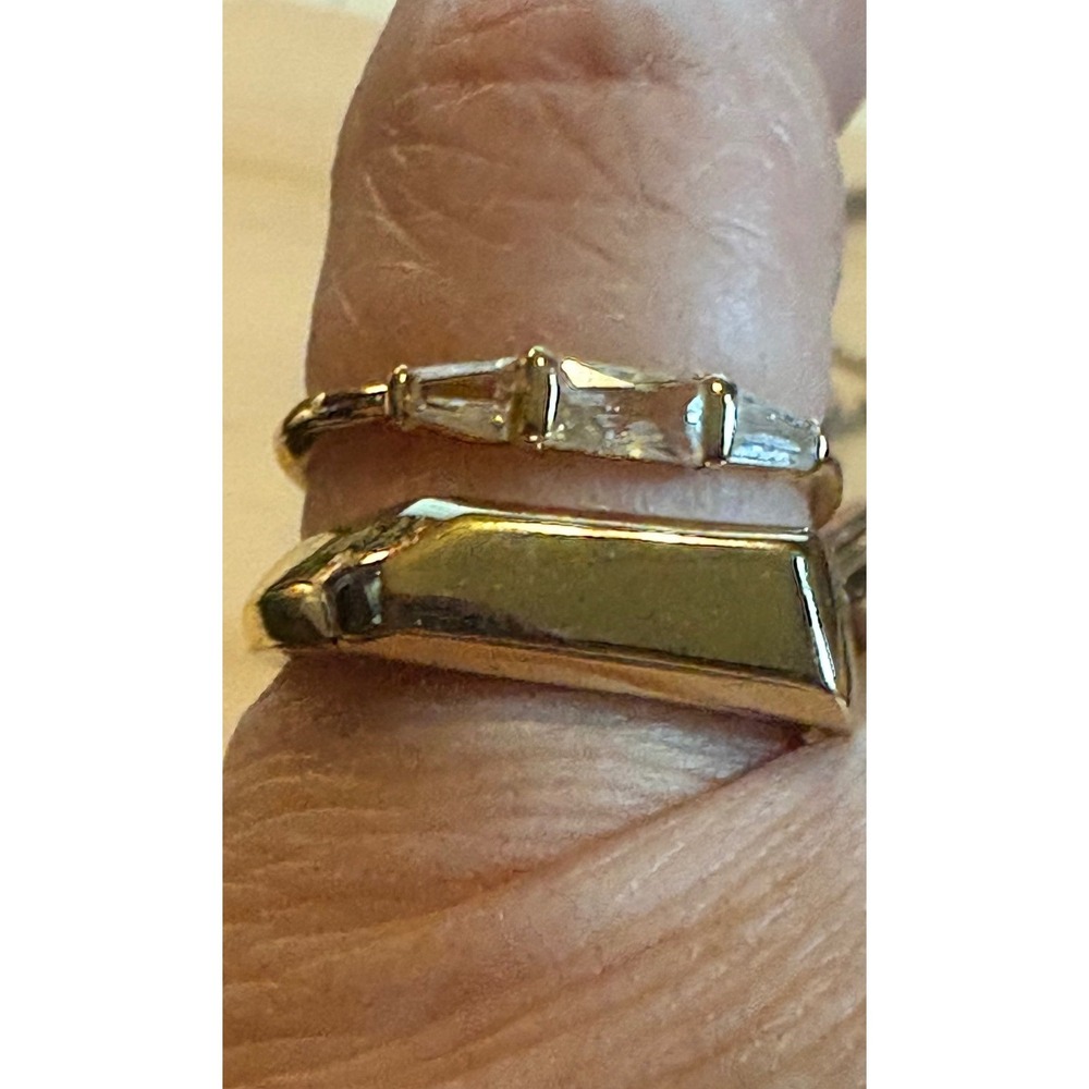 Gold Tone Double Band Baguette Crystal Geometric Signet Ring Size 5.5